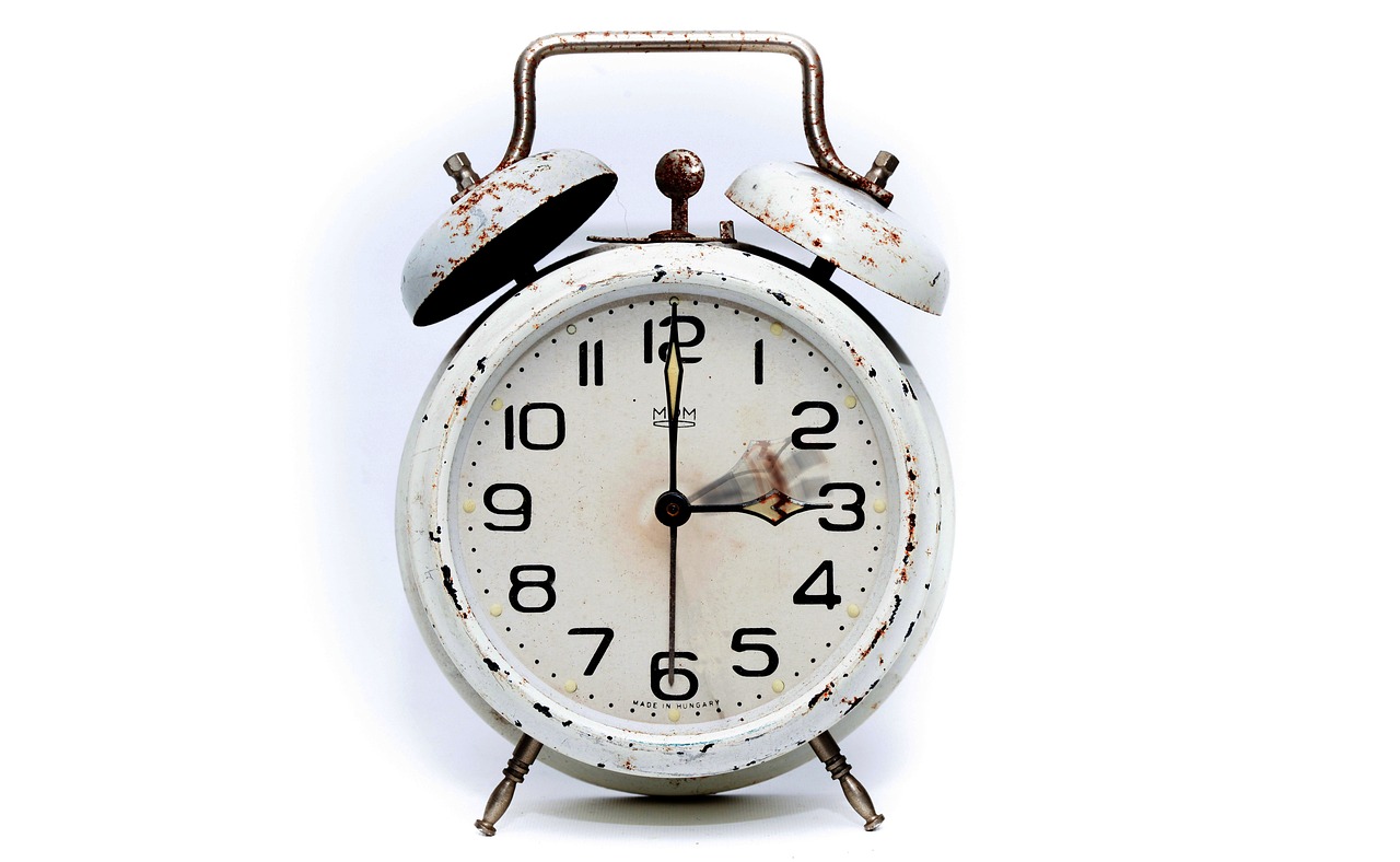 alarm clock, the summer time changeover, time change, wintertime, summer time, pointer, time, clock, clock change, minute hand, hour hand, clock face,