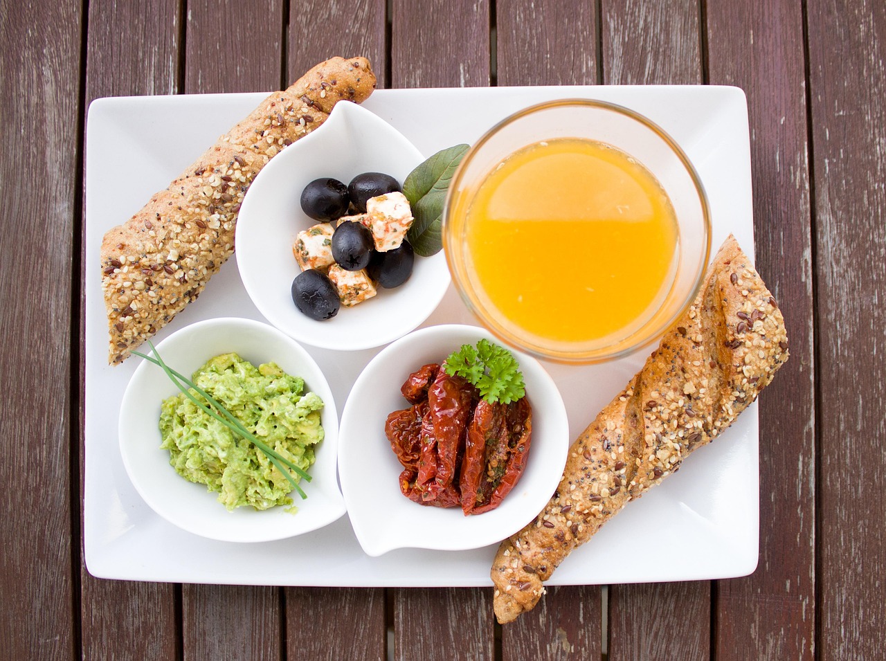 breakfast, orange juice, loaf, whole wheat, whole grain bread, guacamole, nourishment, yummy, meal, breakfast table, have breakfast, plate, healthy, t