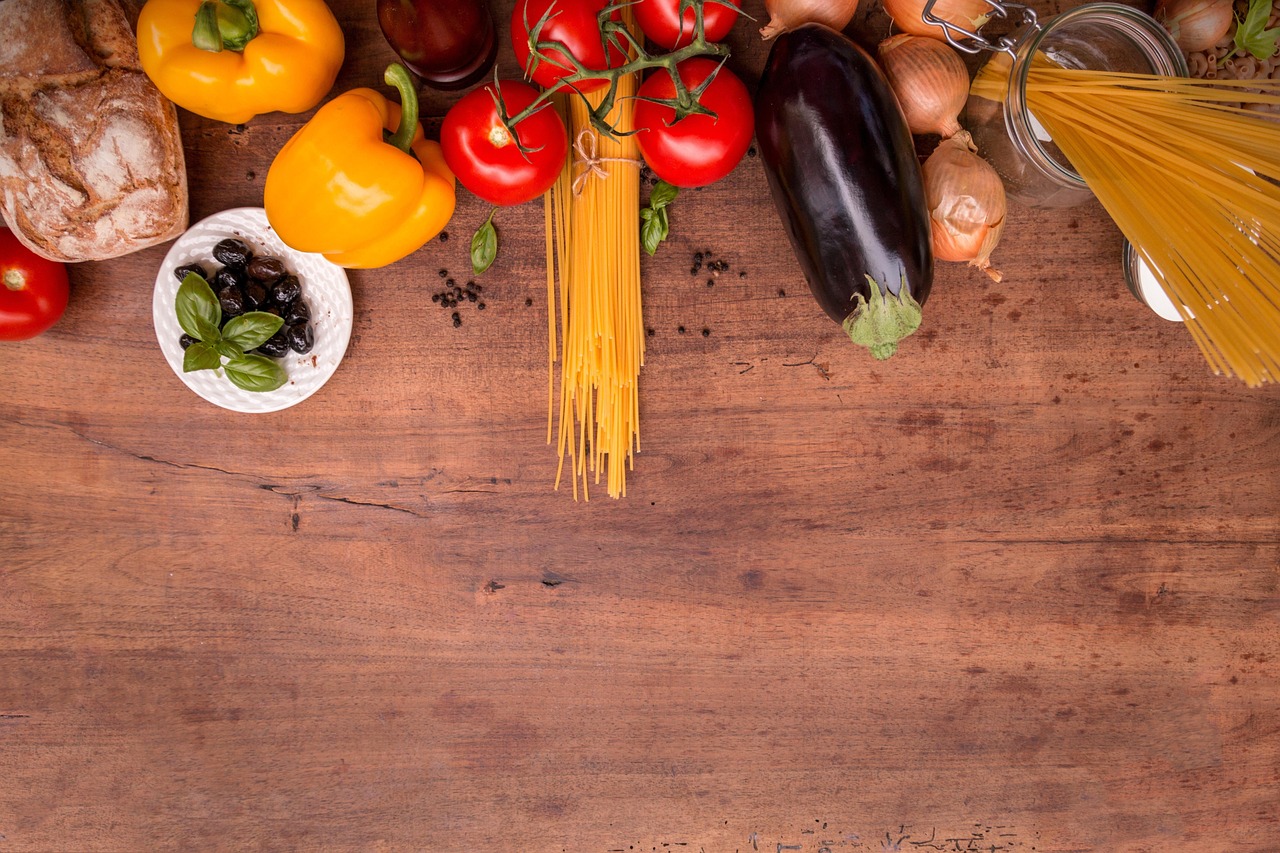 mediterranean cuisine, eat, food, italian cuisine, italian, delicious, fresh, mediterranean, red, healthy, cook, vegetables, pasta, restaurant, spaghe